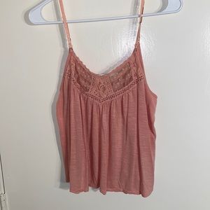 Flowy tank